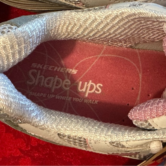 Skechers Shape Ups women! Brand new! - Picture 5 of 8